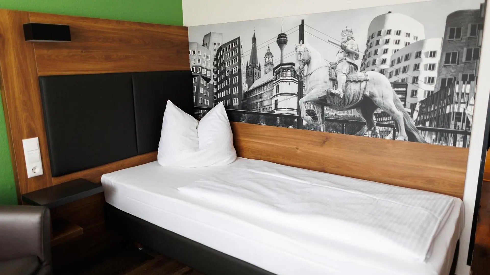 Bellevue Hotel Düsseldorf 3*,