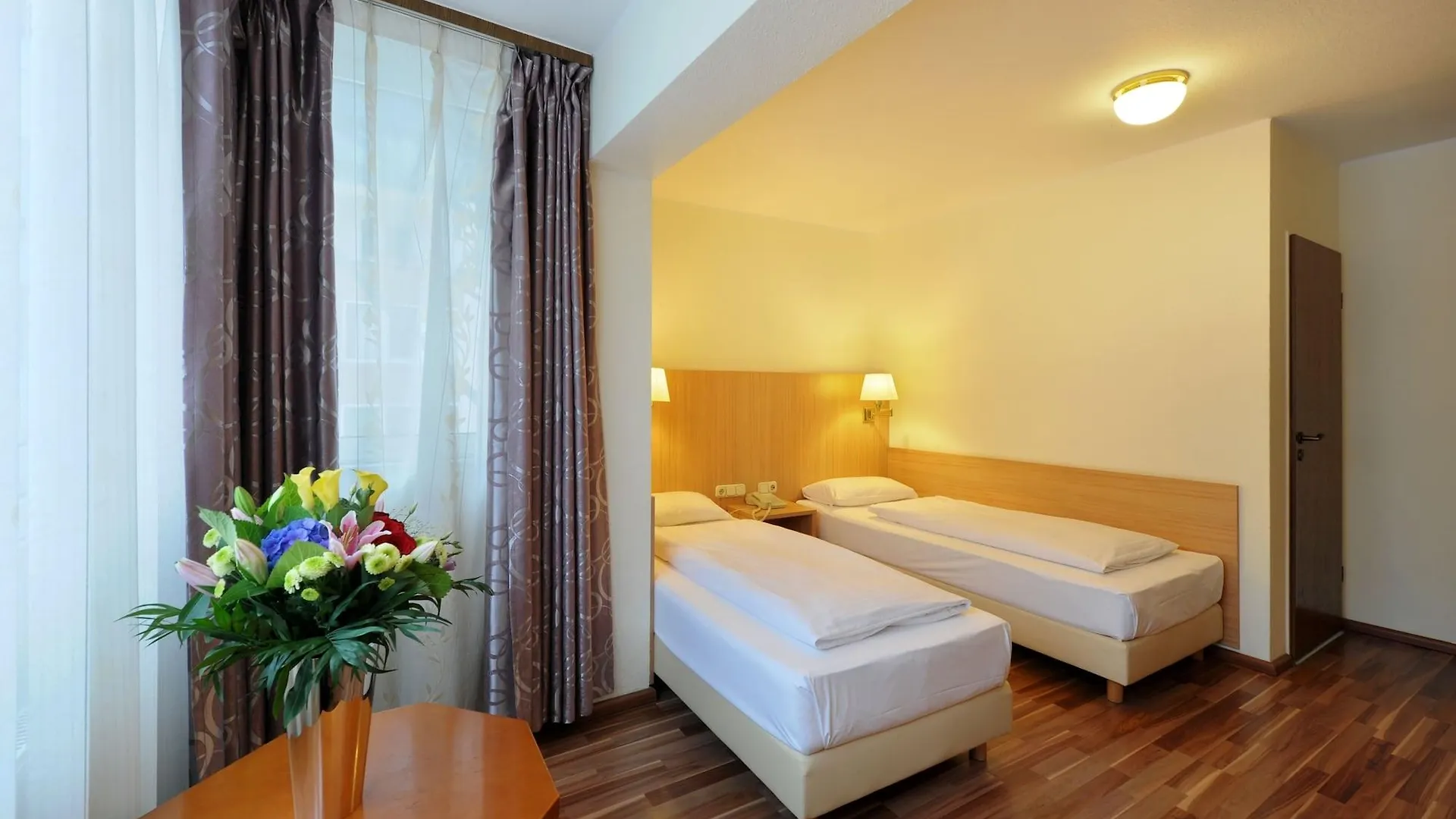 Bellevue Hotel Düsseldorf 3*,  Tyskland